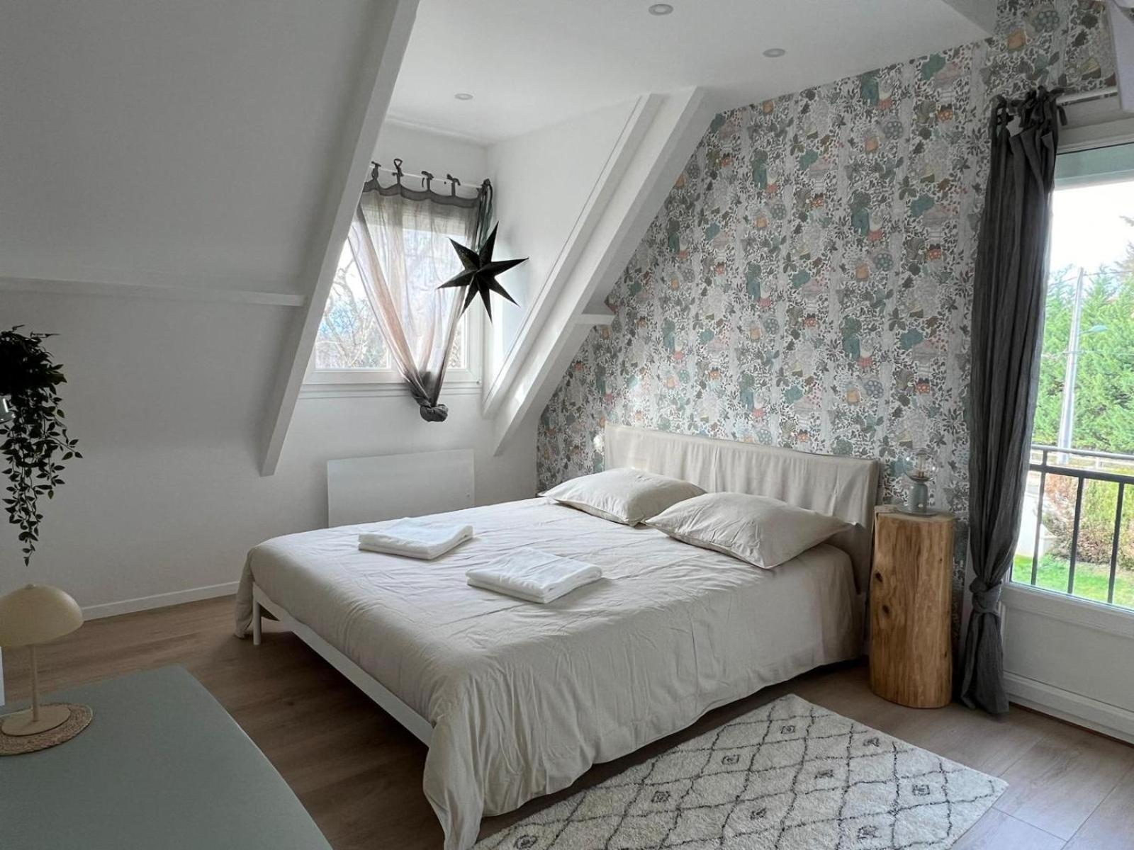 Maule Maison Familiale, Belle Et Moderne Proche De Versailles Et Thoiry מראה חיצוני תמונה